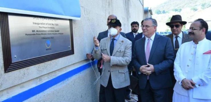 PM Shehbaz unveils Mangla dam’s refurbishment electricity project